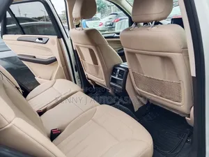 Mercedes-Benz GLE-Class 2017 White