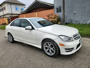 Mercedes-Benz C300 2008 White