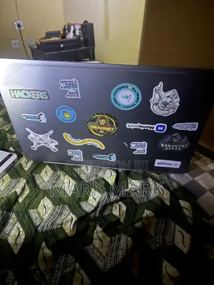 Laptop HP 15 32GB AMD Ryzen 3 HDD+SSD 512GB