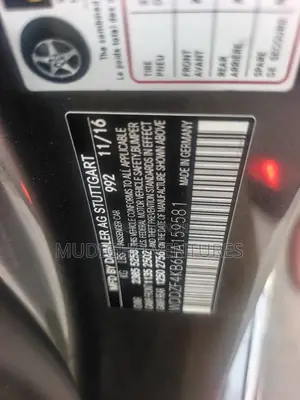Mercedes-Benz E300 4Matic AWD Sedan (2.0L 4cyl 9A) 2017 Blue
