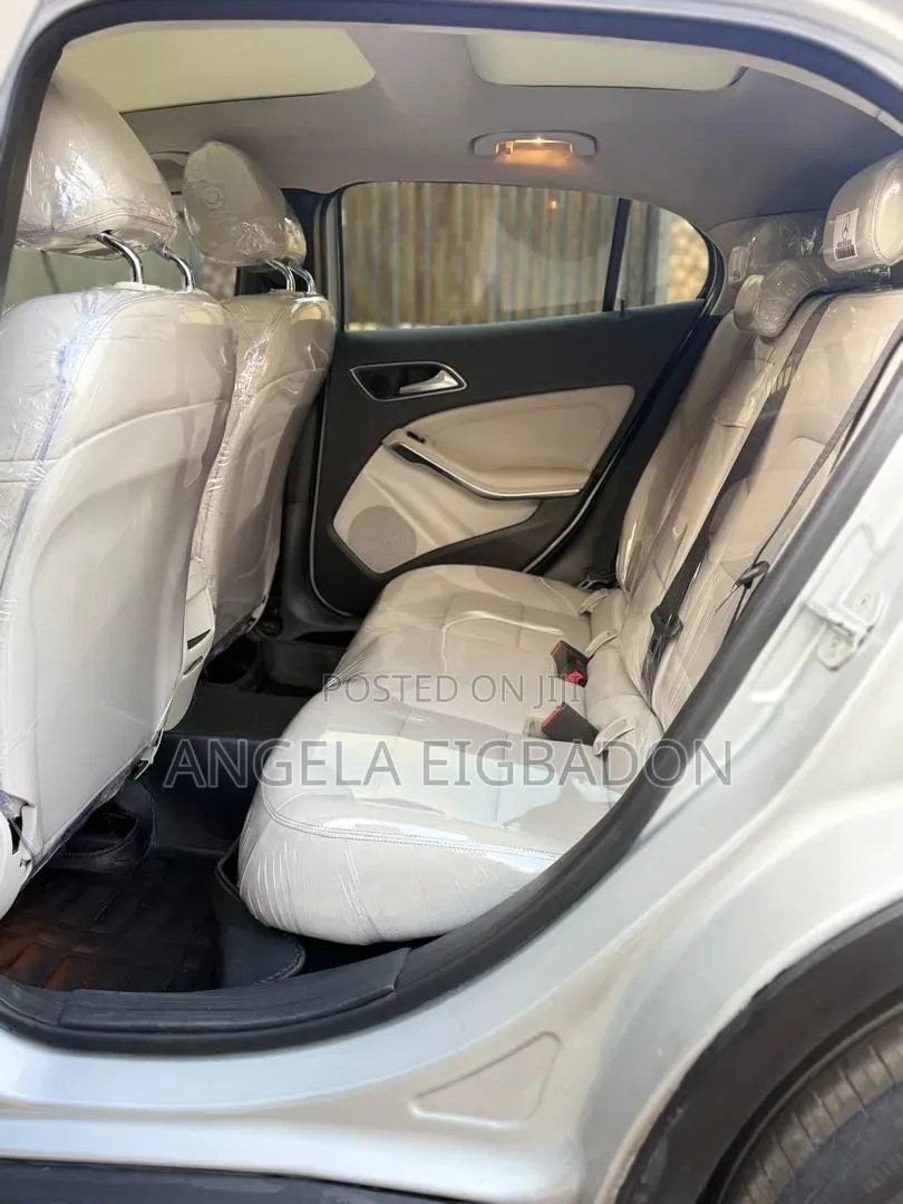 Mercedes-Benz GLA 250 2015 Silver