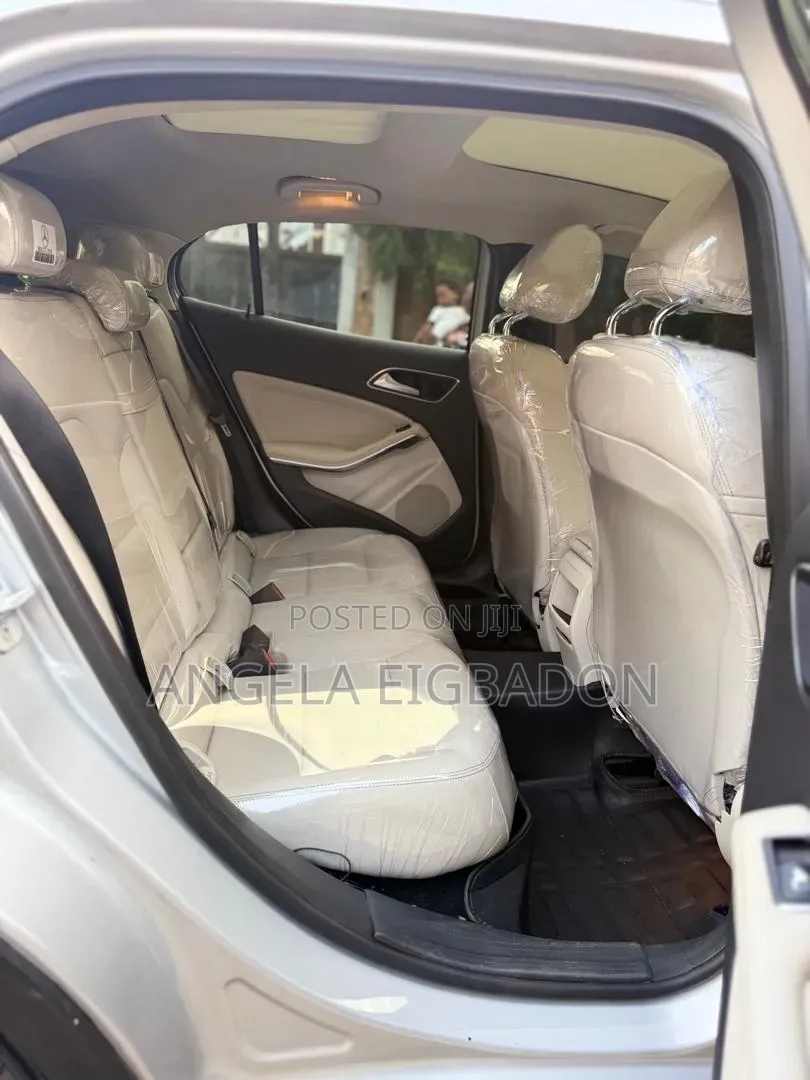 Mercedes-Benz GLA 250 2015 Silver