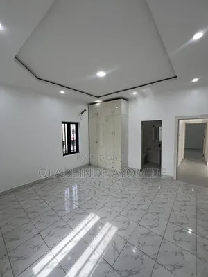 2bdrm Apartment in Ilasan Ikate for rent