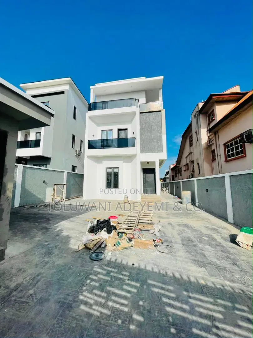 Exclusively Designed 6 Bedroom Fully Detached Duplex + Pool, Study, Bq