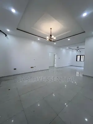 2bdrm Apartment in Lekki for rent