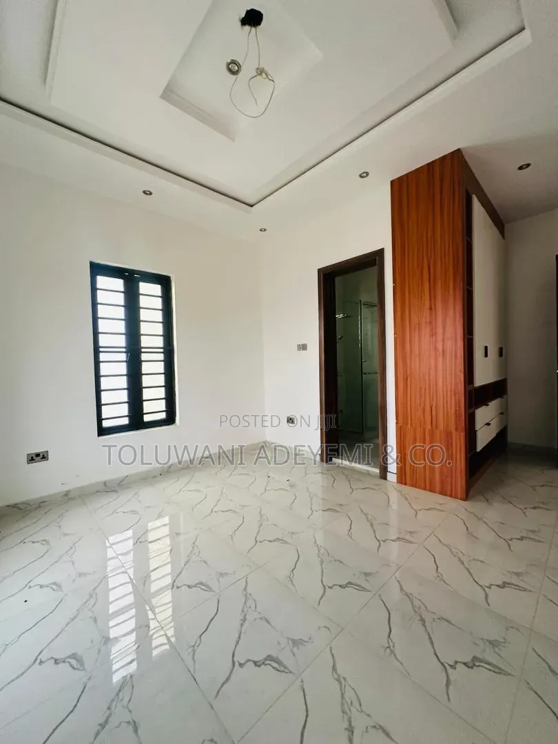 4 Bedroom Fully Detached Duplex With Bq, 2 No Miniflat, Cinema, Study