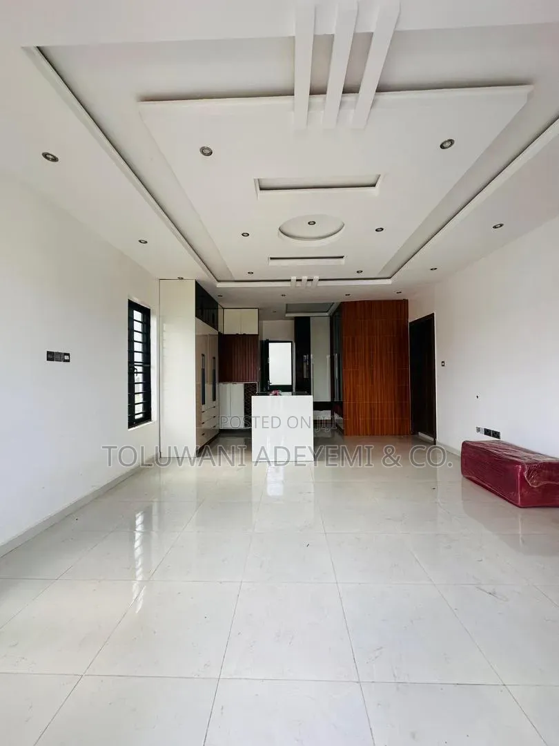 4 Bedroom Fully Detached Duplex With Bq, 2 No Miniflat, Cinema, Study