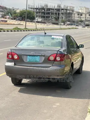 Toyota Corolla 2007 Gray
