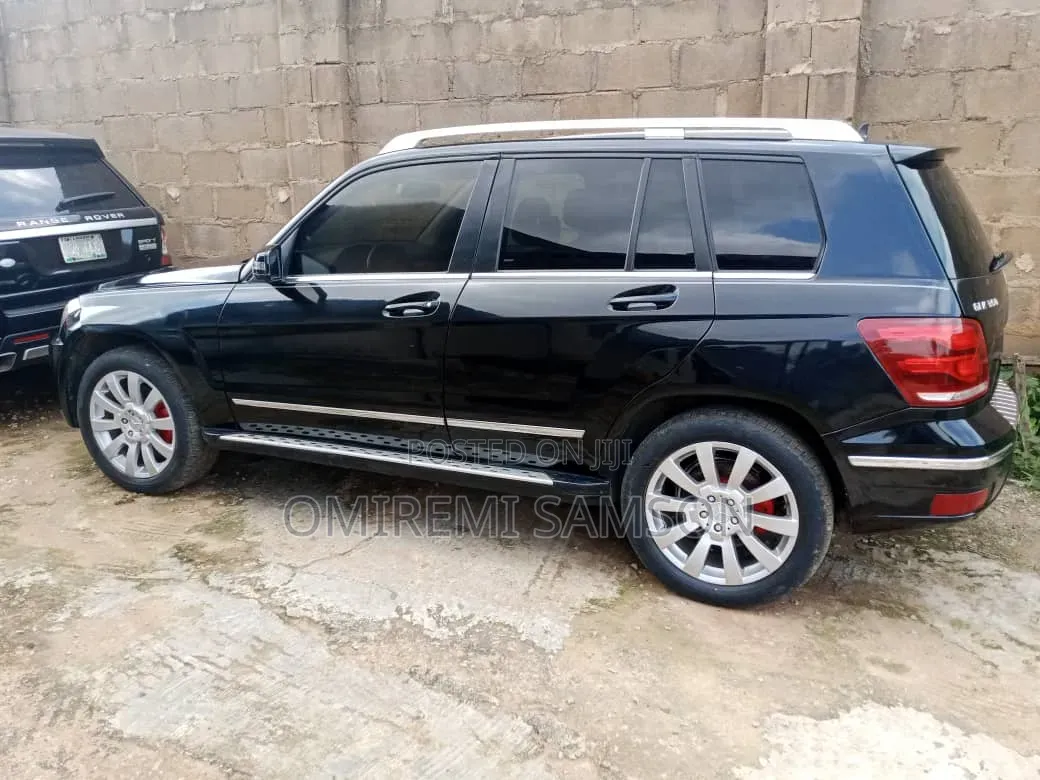 Mercedes-Benz GLK-Class 2010 Black