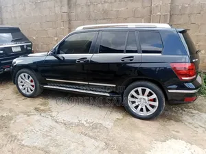 Mercedes-Benz GLK-Class 2010 Black