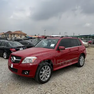 Mercedes-Benz GLK-Class 2009 Red