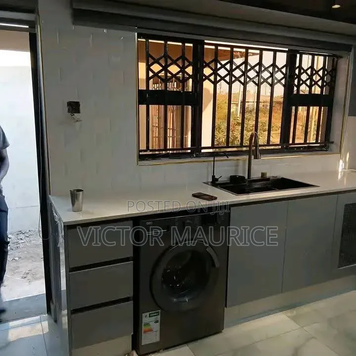 Kitchen Cabinet