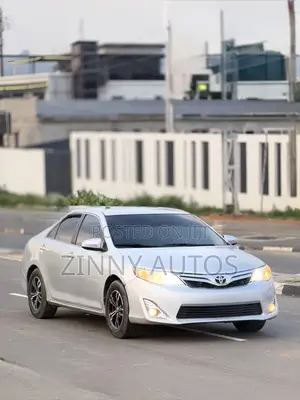 Toyota Camry 2013 Silver