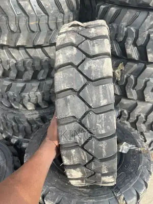 Brand New 7.00-12 Tt NHS Forklift Tyre
