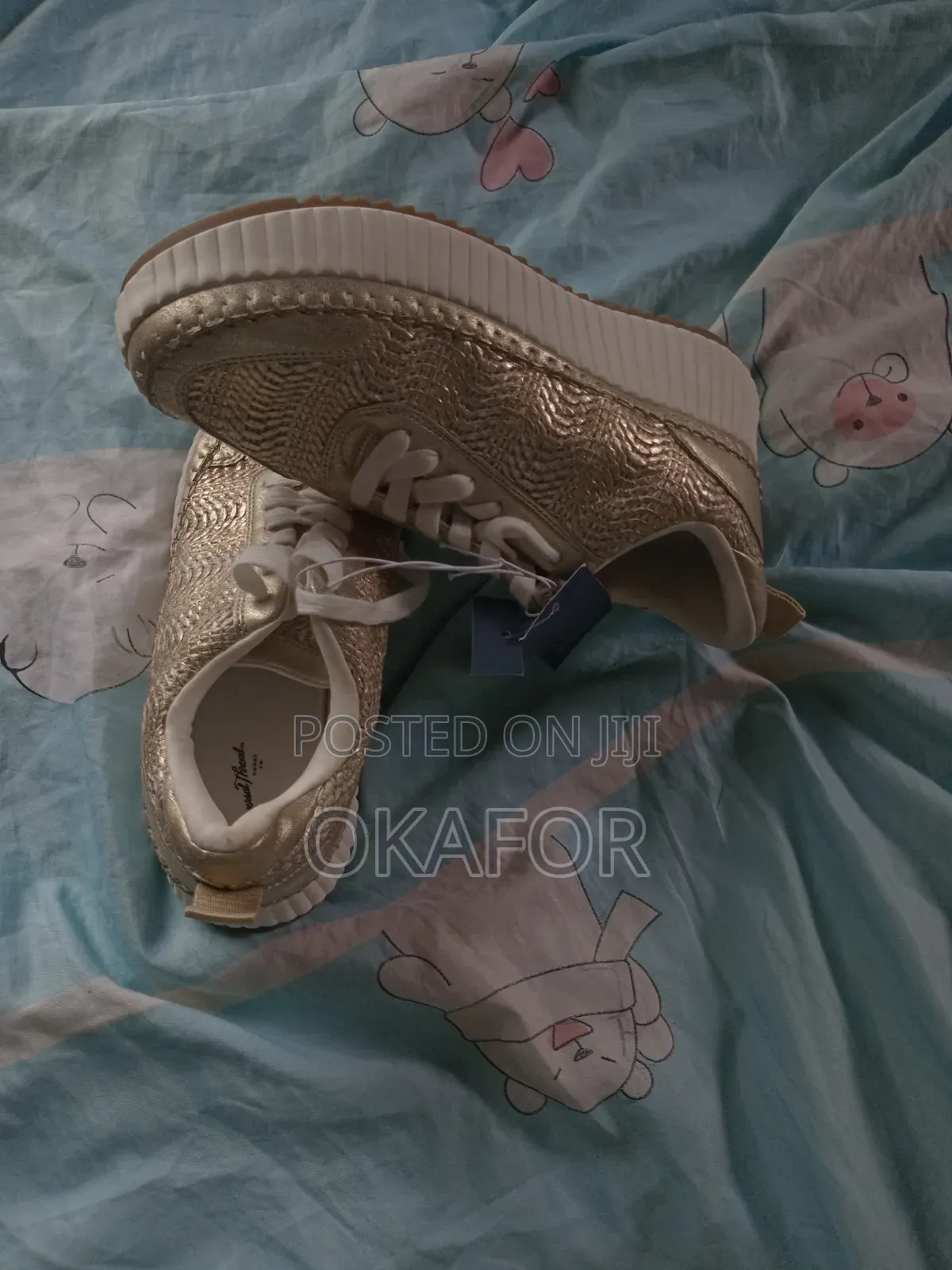 Adult Unisex Sneakers