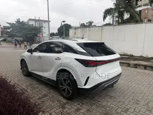 Lexus RX 350 Premium AWD 2024 White