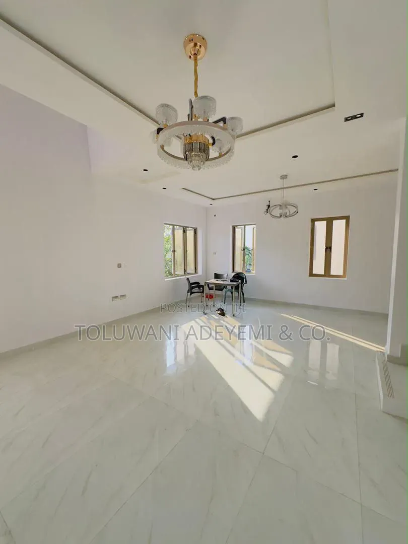 5 Bedroom Detached Duplex With Bq
