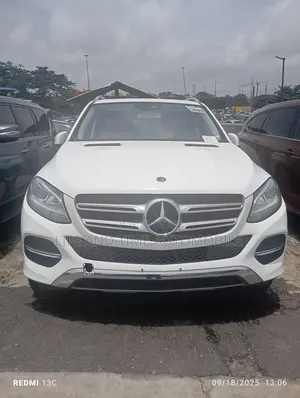 Mercedes-Benz GLE-Class 2018 White