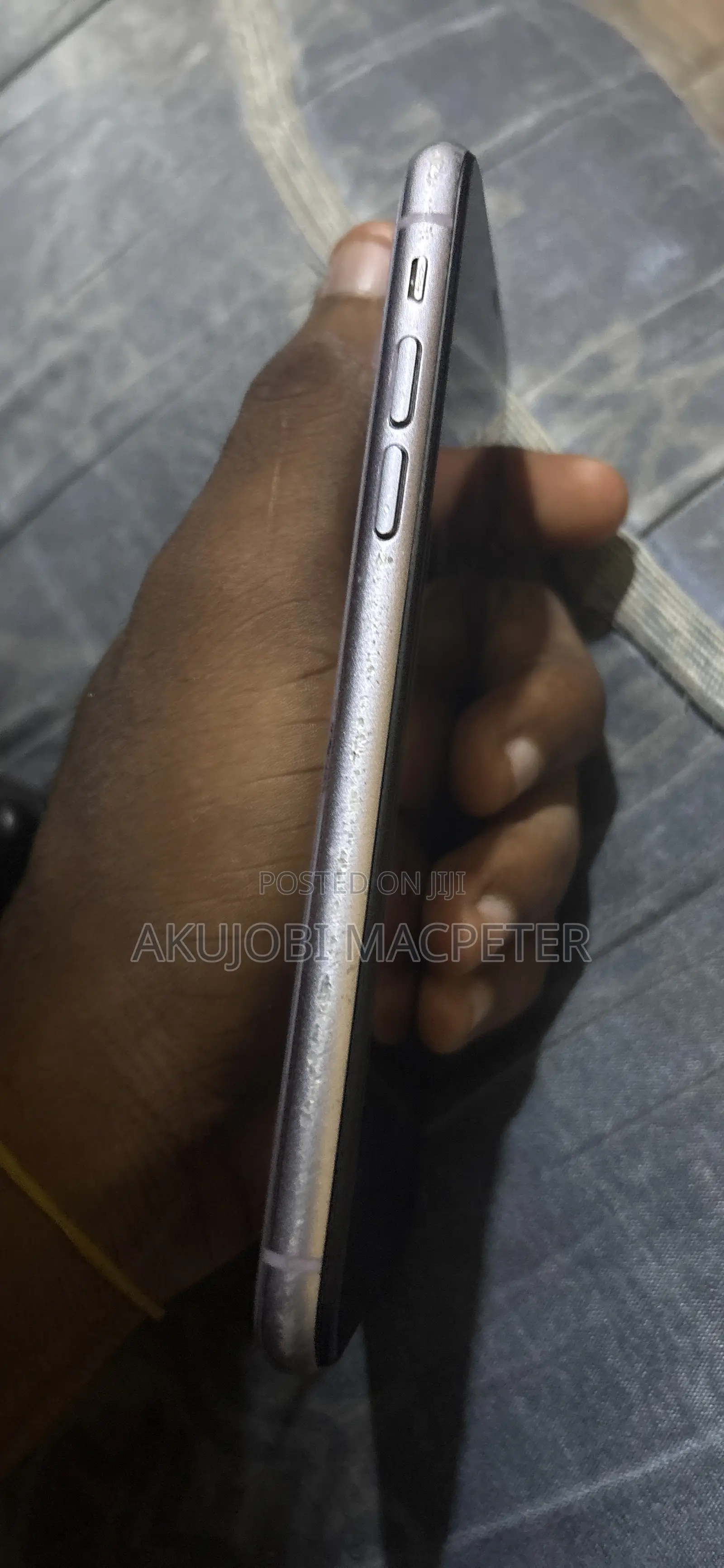 Apple iPhone 11 64 GB Purple