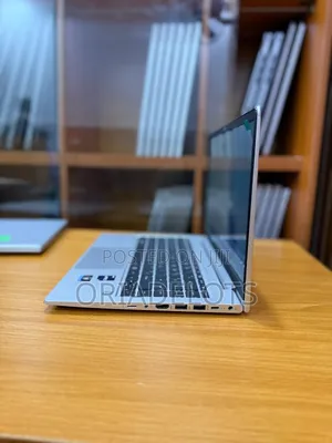 Laptop HP EliteBook 640 G9 16GB Intel Core i5 SSD 512GB