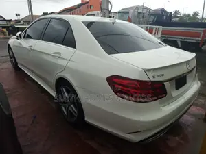 Mercedes-Benz C300 2016 White