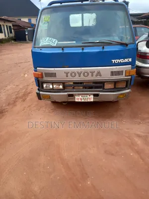 Urgent Cash; Clean and Sound Toyota Dyna Truck
