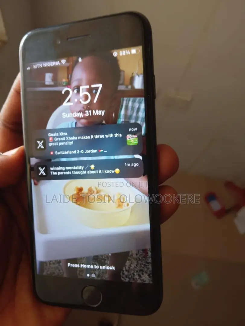 Apple iPhone 7 32 GB Black
