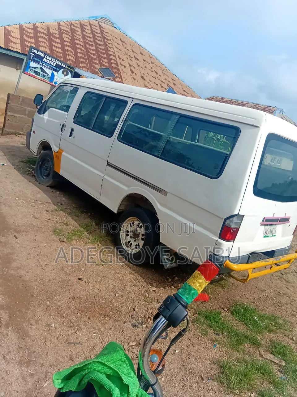 Mazda E2000 2010 White
