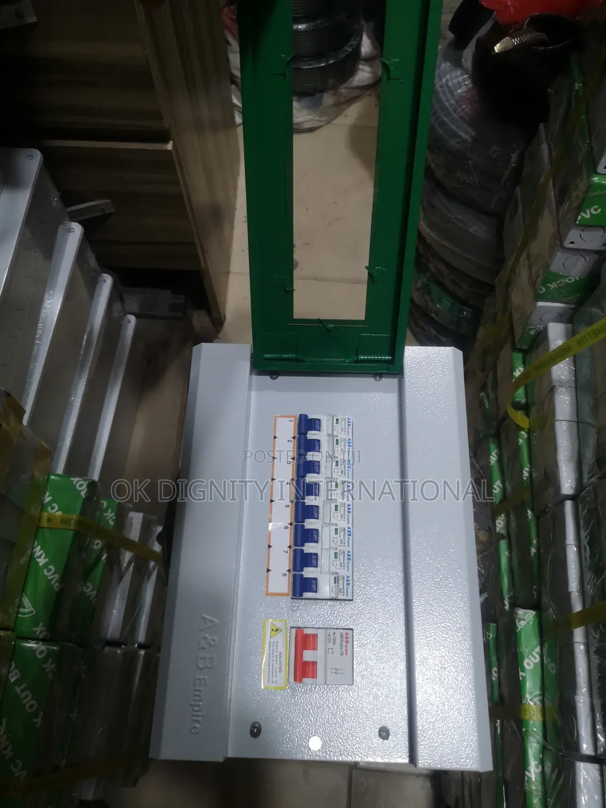 8-Way Distribution Board (Db) With Breakers