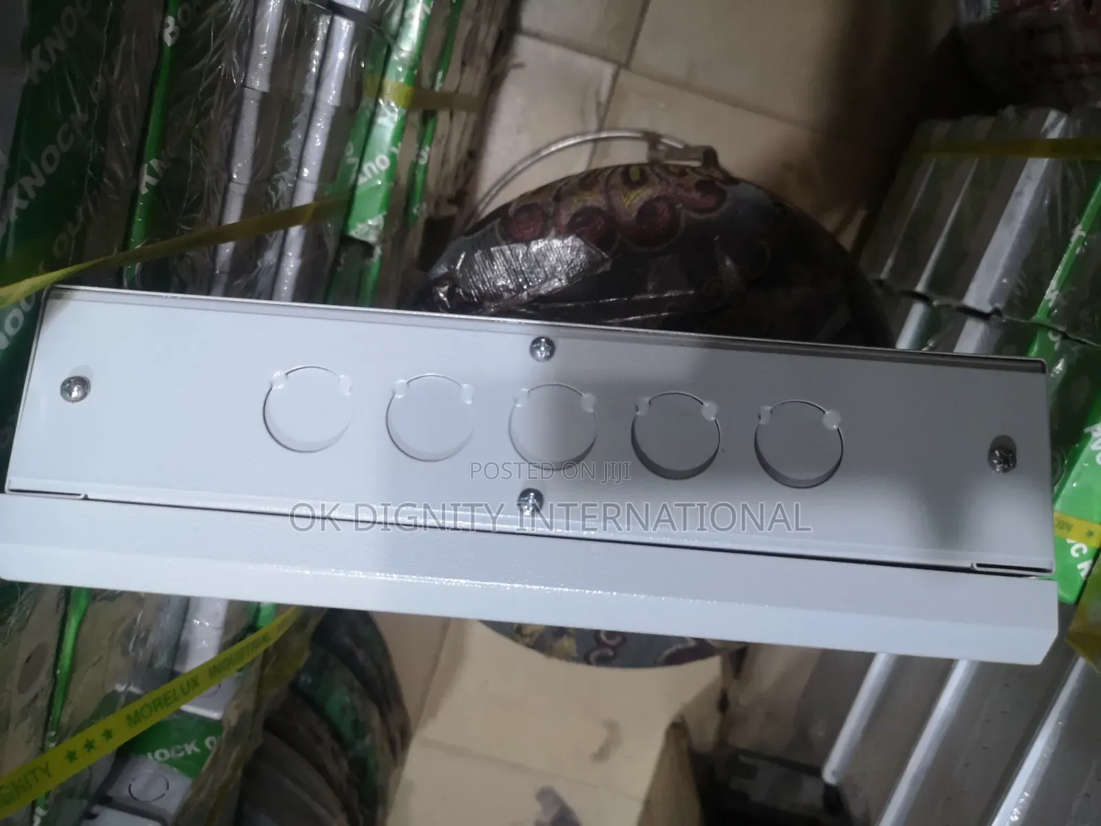 8-Way Distribution Board (Db) With Breakers