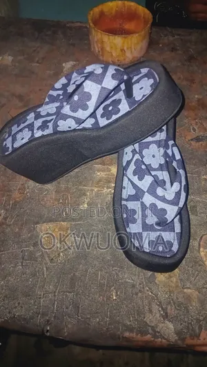 Wedge, Flip Flop