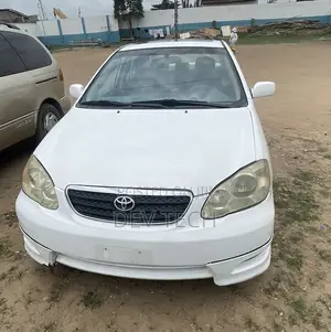 Toyota Corolla 2006 White