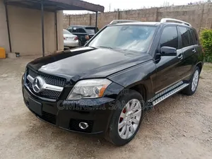 Mercedes-Benz GLK-Class 2010 Black