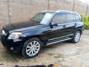 Mercedes-Benz GLK-Class 2010 Black