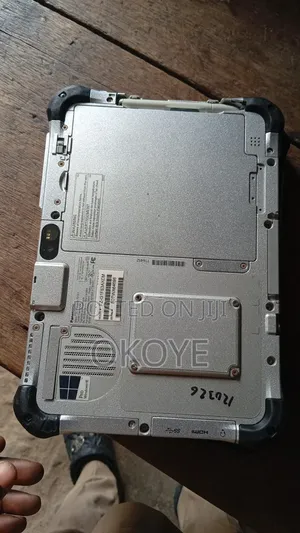 Laptop Panasonic Toughbook 19 8GB Intel Core i5 SSD 256GB