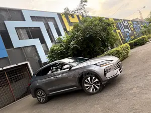 New BYD Song Plus DM-i 2025 Gray