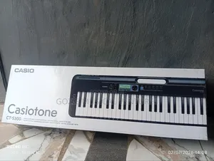 Casio Ct-S300 Casiotone Keyboard 61 Keys.
