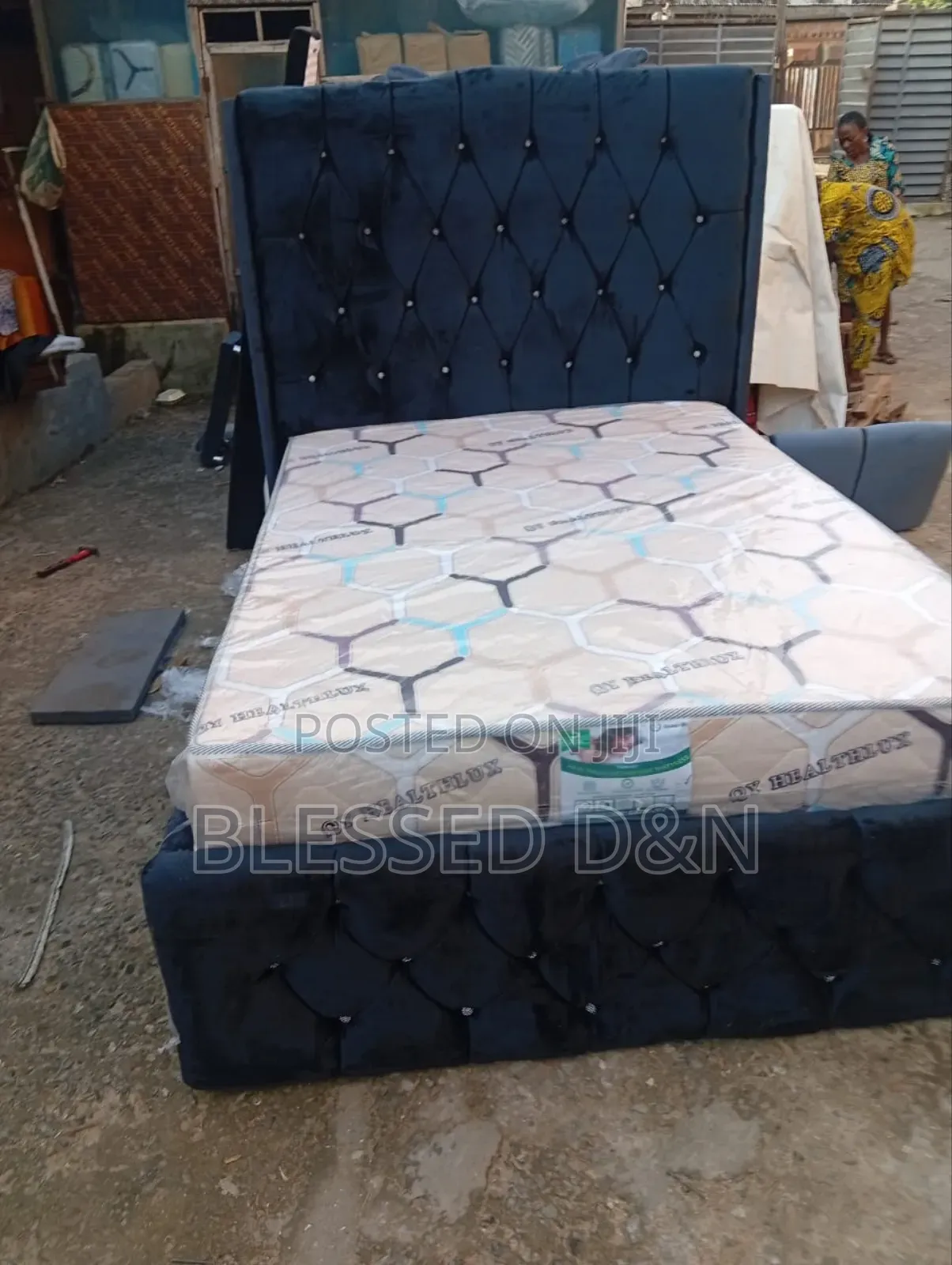 Luxury Darkgrey Upholstery Padded Darkgrey Bed Frame