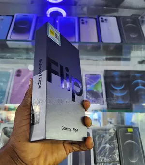 New Samsung Galaxy Z Flip4 256 GB Black