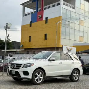 Mercedes-Benz M Class 2013 White