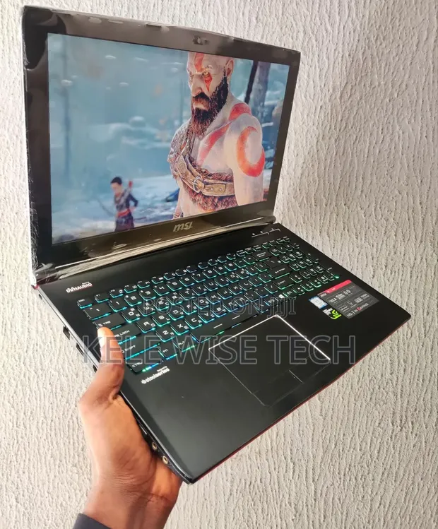 Laptop MSI GE62VR 7RF Apache Pro 16GB Intel Core i7 HDD+SSD 1T