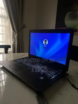 Laptop HP ZBook Studio G5 64GB Intel Core 7 SSD 256GB