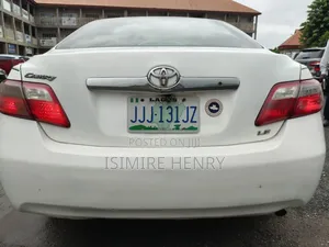 Toyota Camry 2009 White
