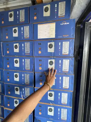4.2kva Lexsun Hybrid Inverter