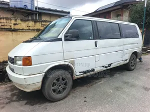 Volkswagen Transporter 2003 White