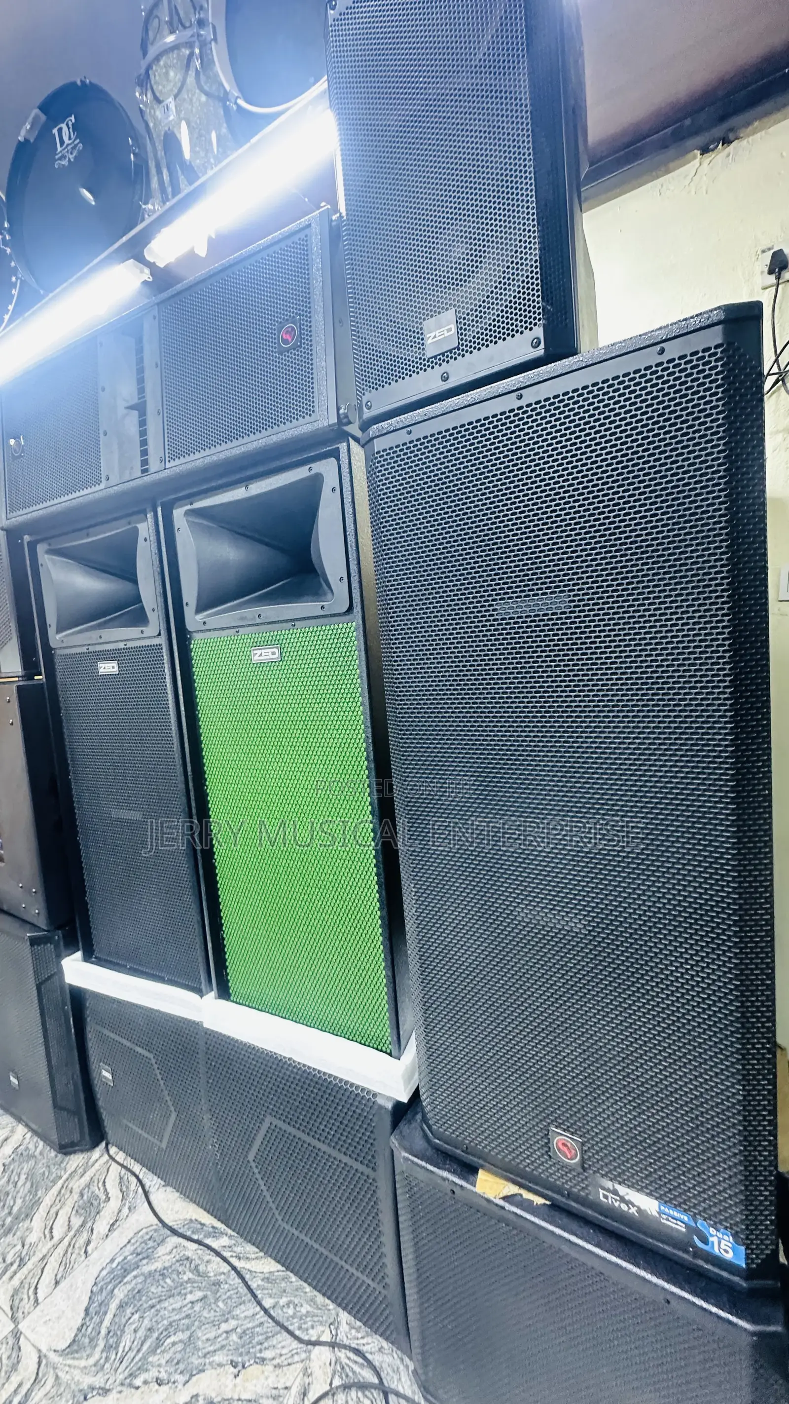 Zed Professional Speakers Full Range