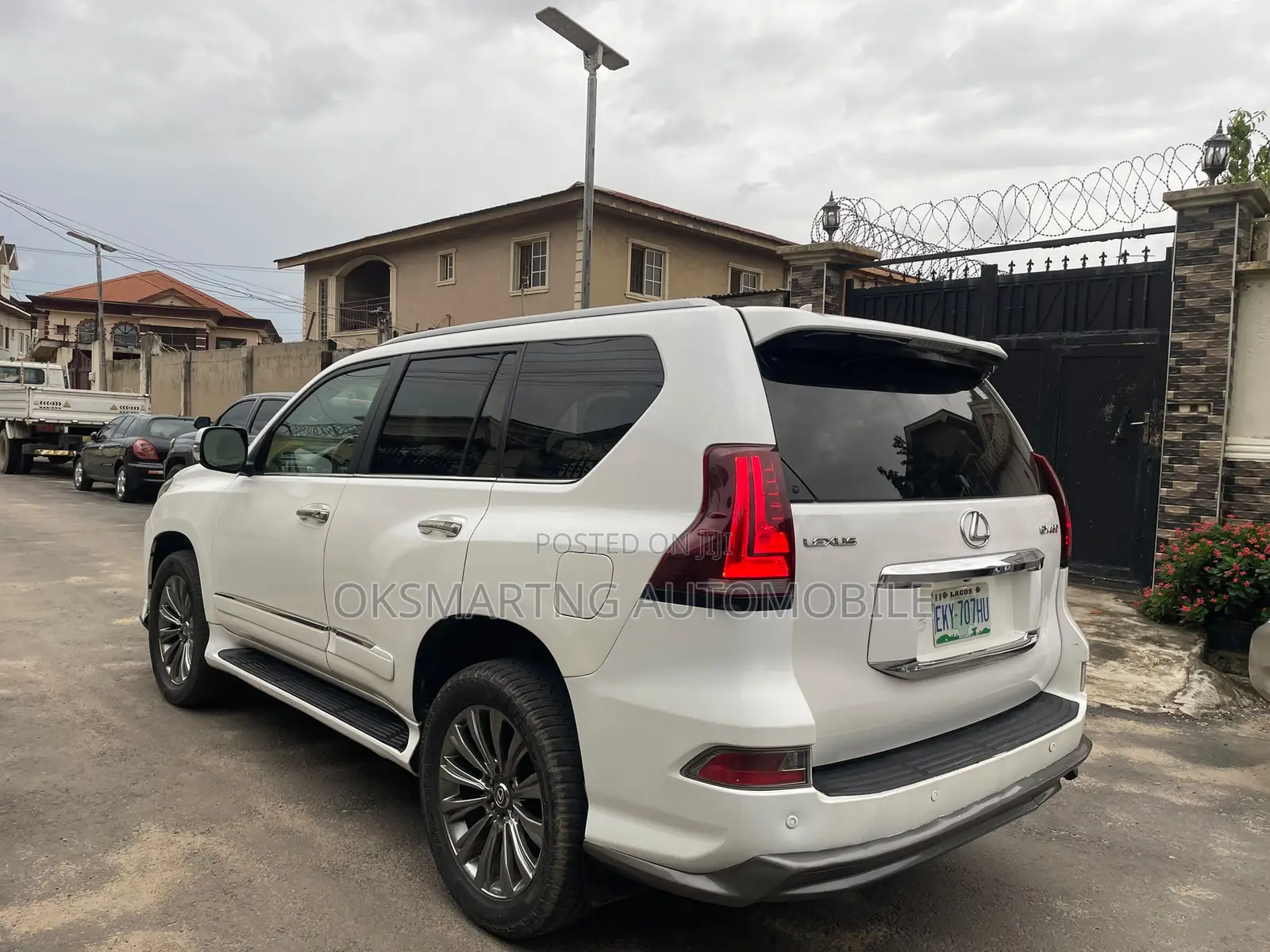 Lexus GX 460 Base 2013 White