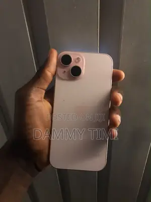 Apple iPhone 15 128 GB Pink