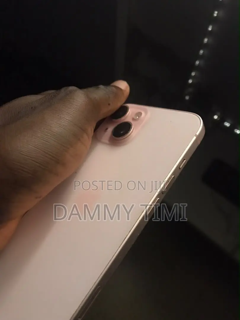 Apple iPhone 15 128 GB Pink