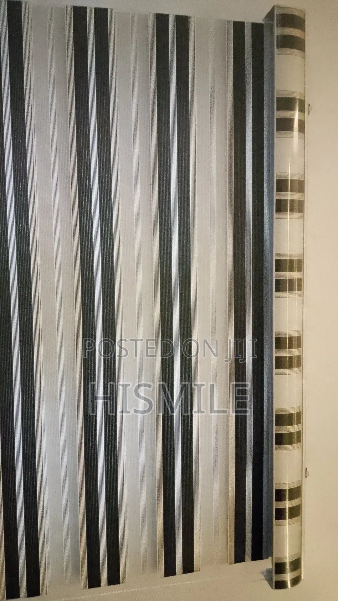 2 Window Blind for Sale